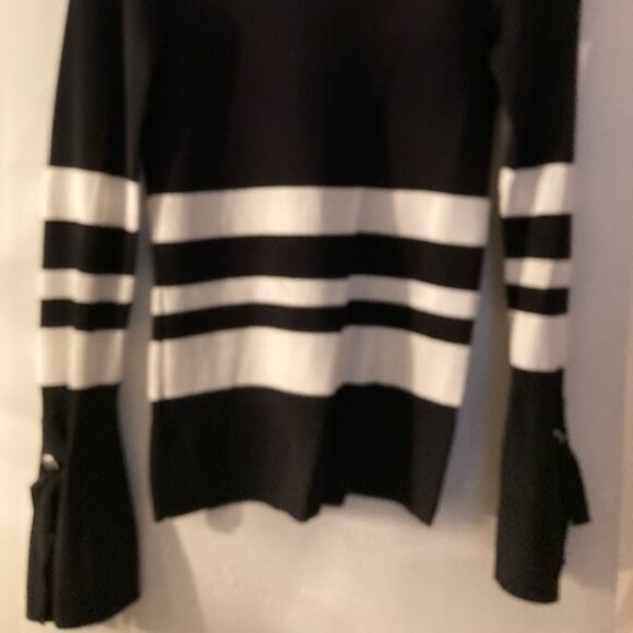 INC Women's Black and White Top with Bell Long Sleeves Size Small (Pre Owned) - Picture 2 of 5